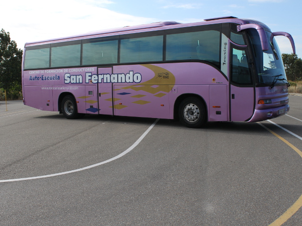 Autoescuela San Fernando - Vehiculos - Autobus