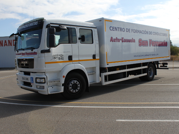 Autoescuela San Fernando - Vehiculos - camion